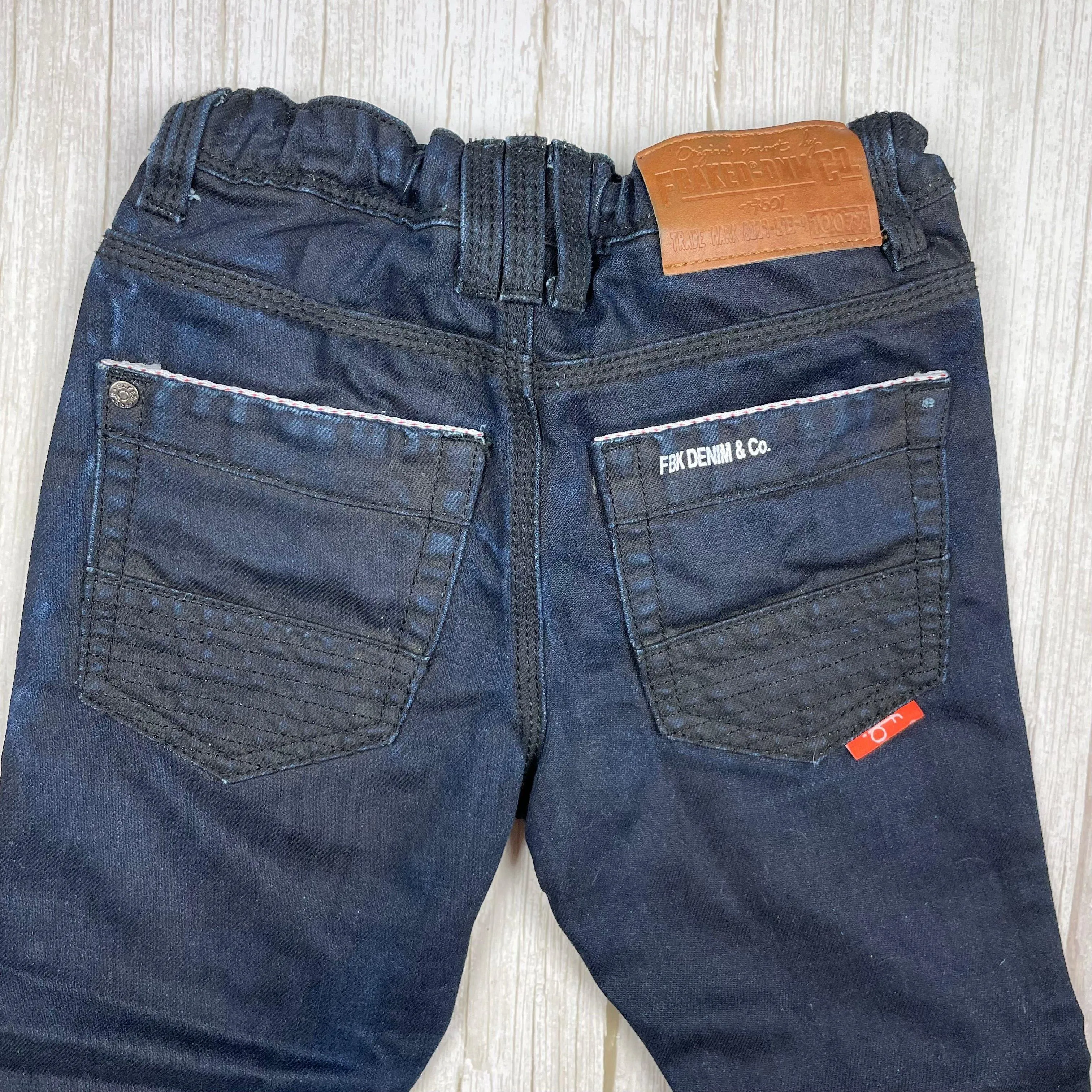 Fresh Baked Slim Straight Boys Logo Jeans - Size 5