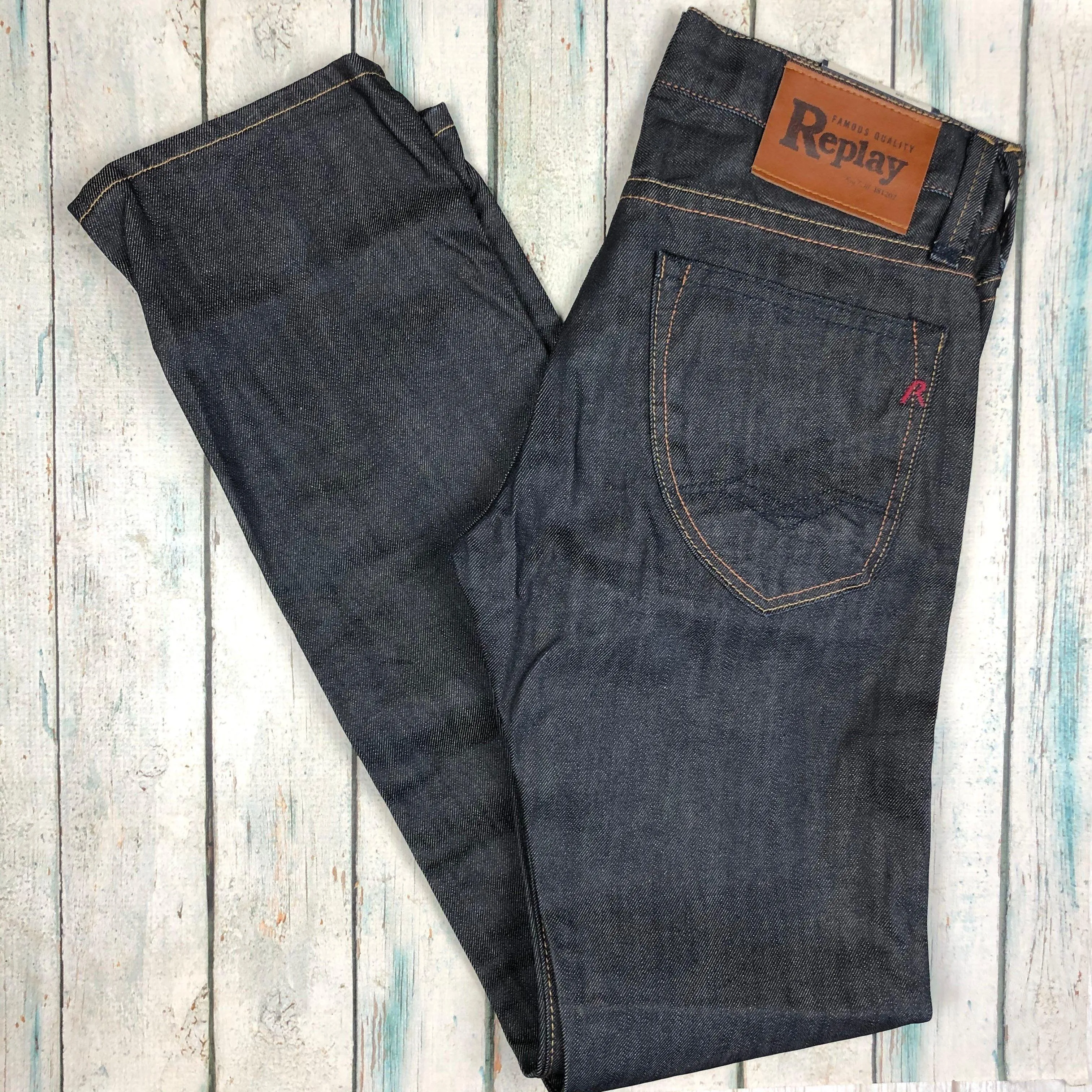 NWT - Replay Italy Mens Coated Straight Denim Jeans RRP $249.00- Size 28/32