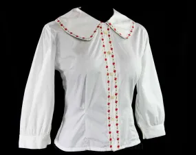 Size 14 1950s White Cotton Shirt with Scarlet Flowers - Large 50s Tailored Blouse - Red Brocade Ribbon - 3/4 Sleeves - Quaint Summer Top